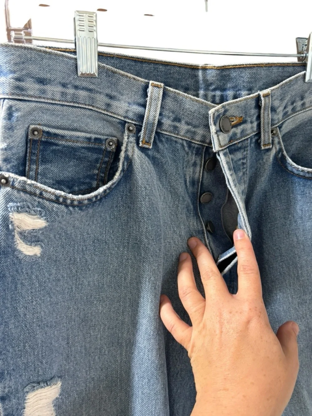 Carmar Women's Blue Straight Leg Jeans‎ Distressed Silver Stud Detail Size 29